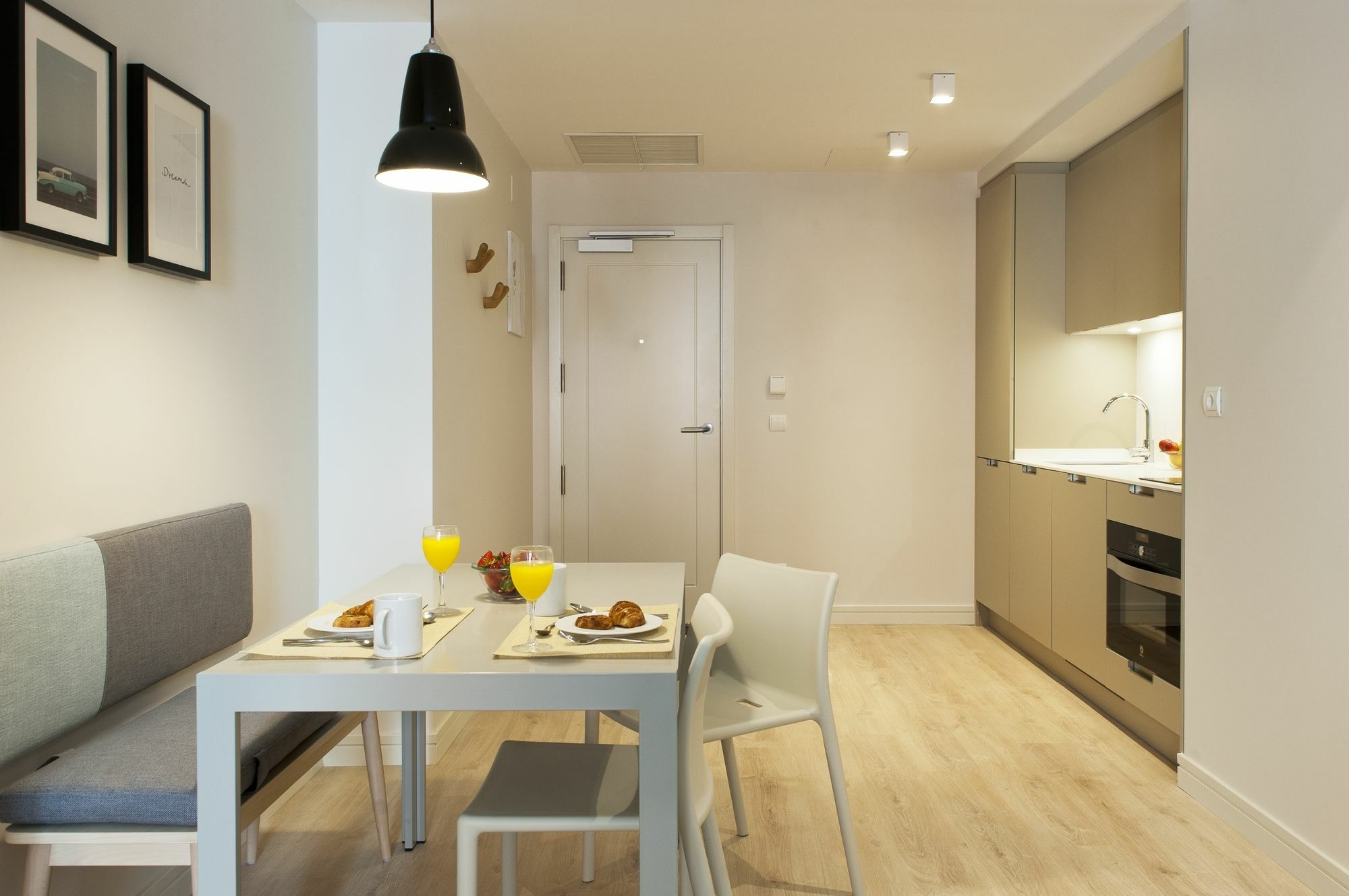 Mh Apartments Central Madryt Zewnętrze zdjęcie